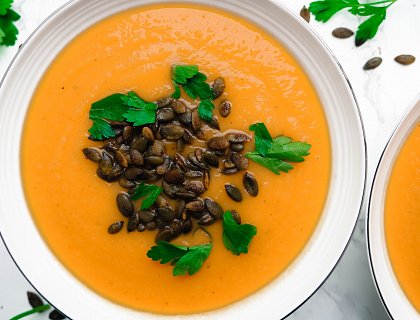 Roasted Butternut Squash and Apple Soup with Spiced Pumpkin Seeds