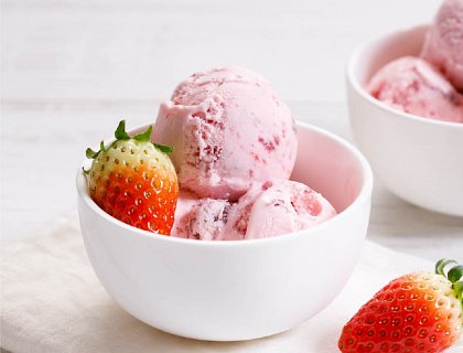 Strawberry Swirl Ice Cream